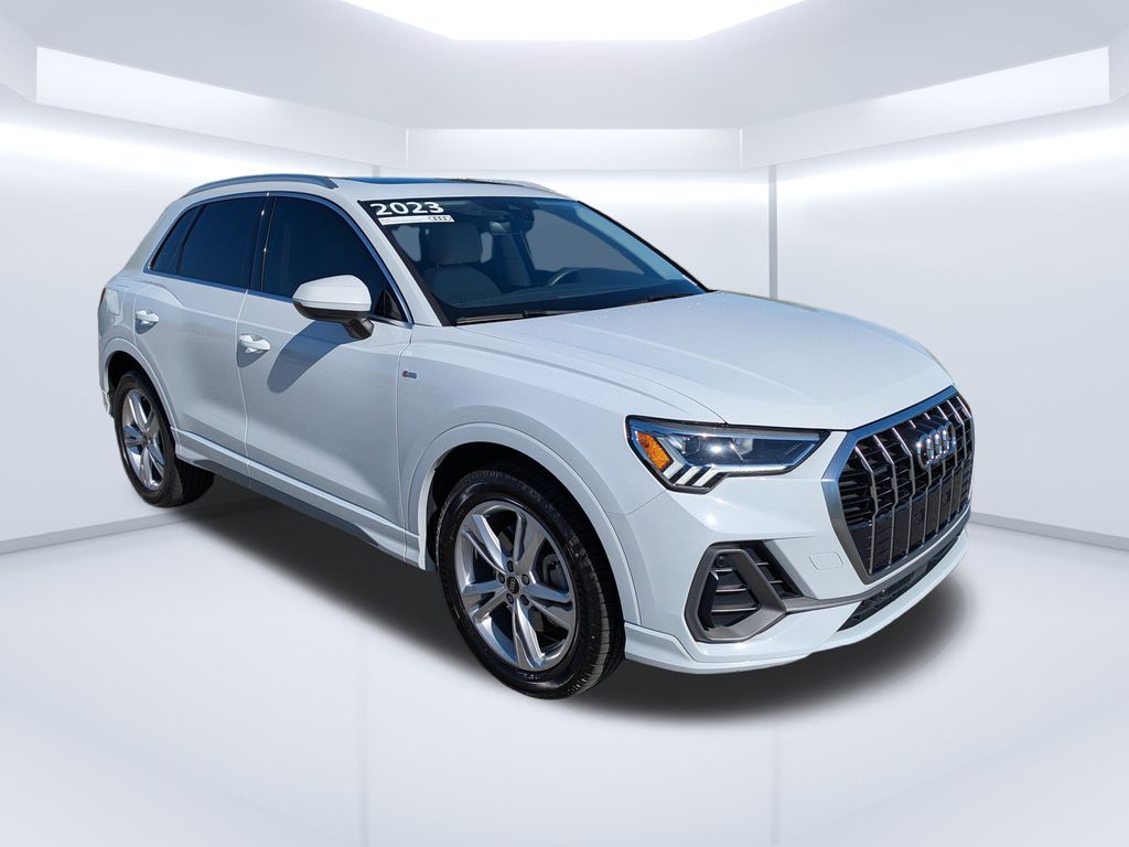 2023 Audi Q3