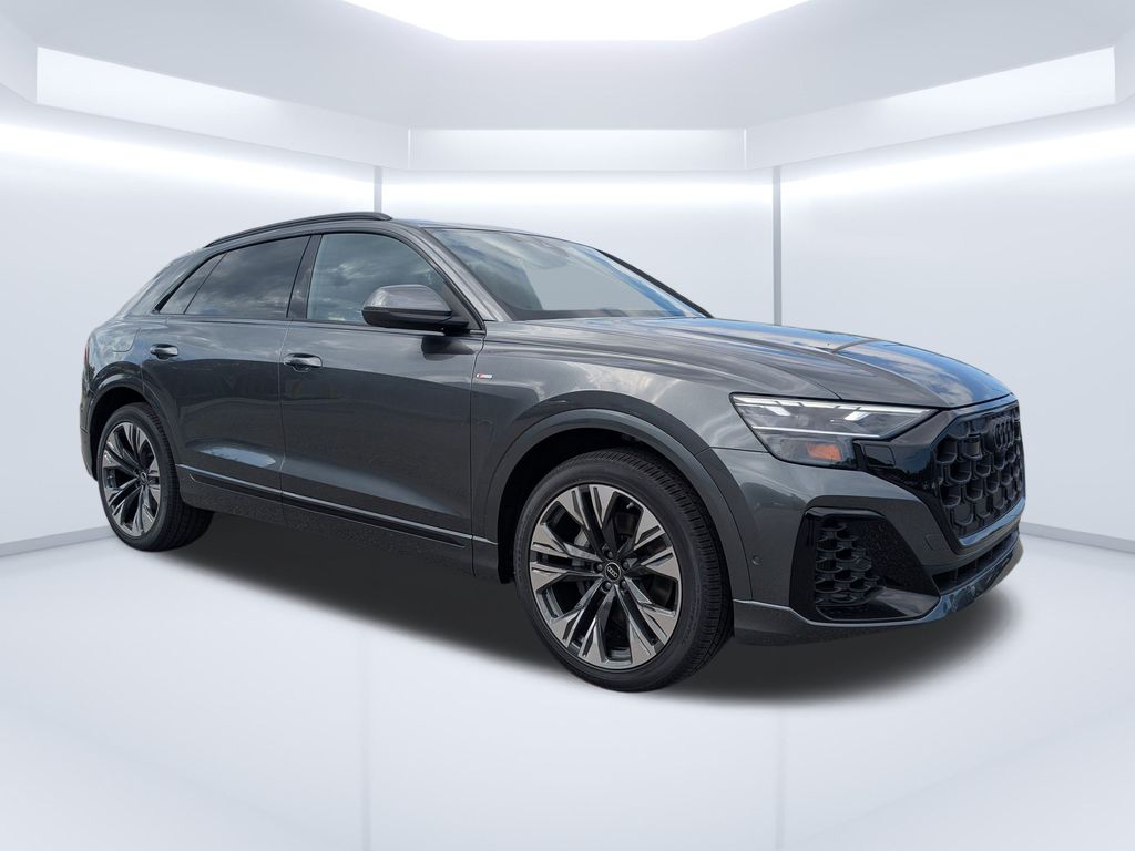 2025 Audi Q8