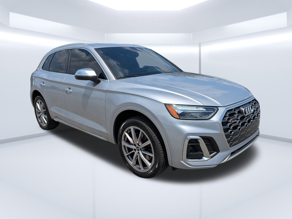 2023 Audi SQ5