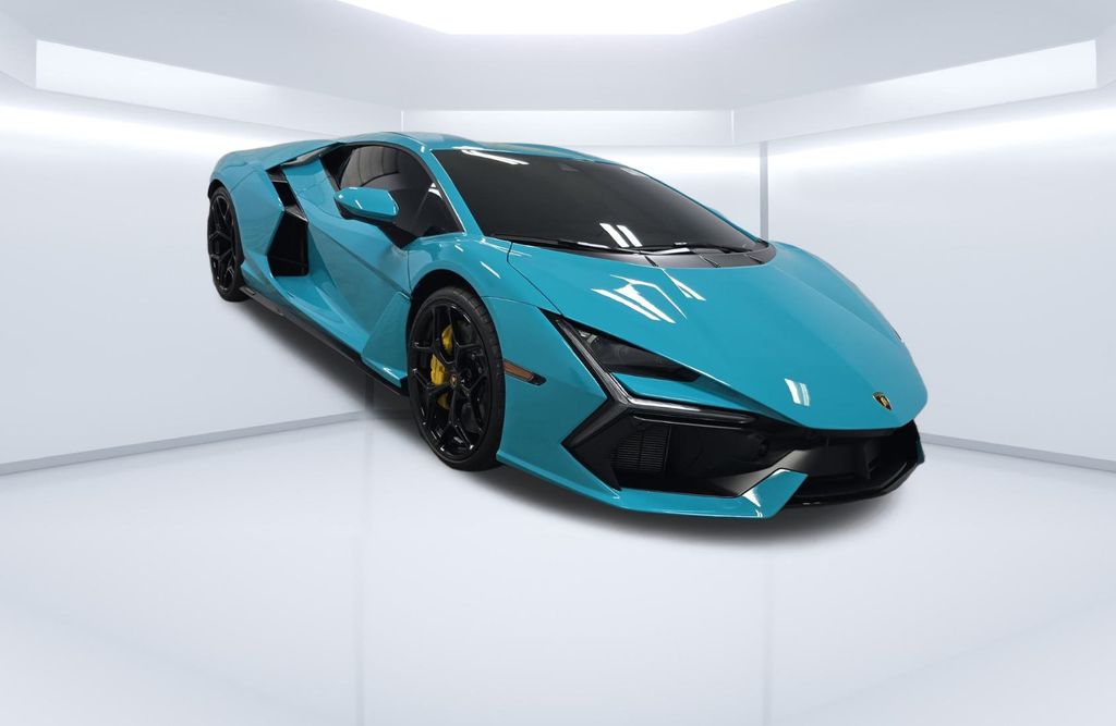 2024 Lamborghini Revuelto