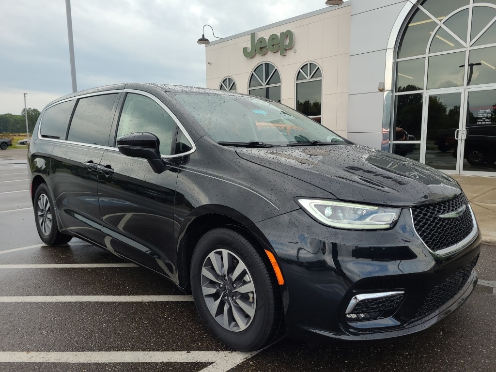 2023 Chrysler Pacifica