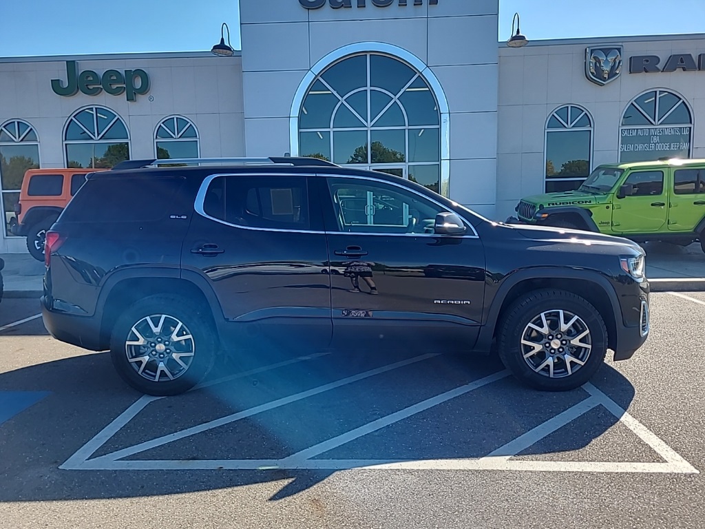 2023 GMC Acadia
