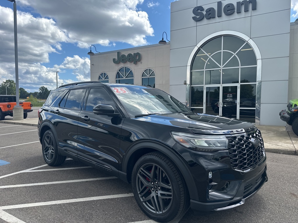 2025 Ford Explorer