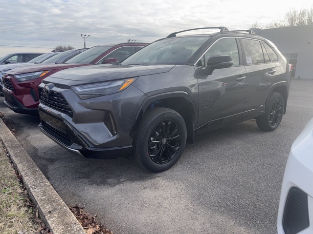 2025 Toyota RAV4 XSE