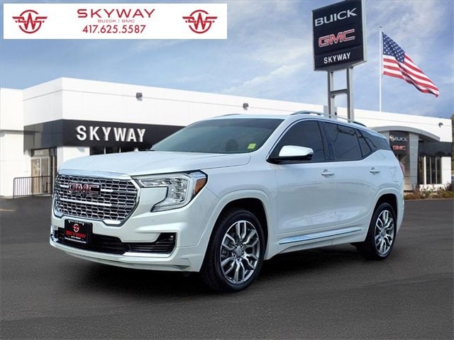 2023 GMC Terrain Denali