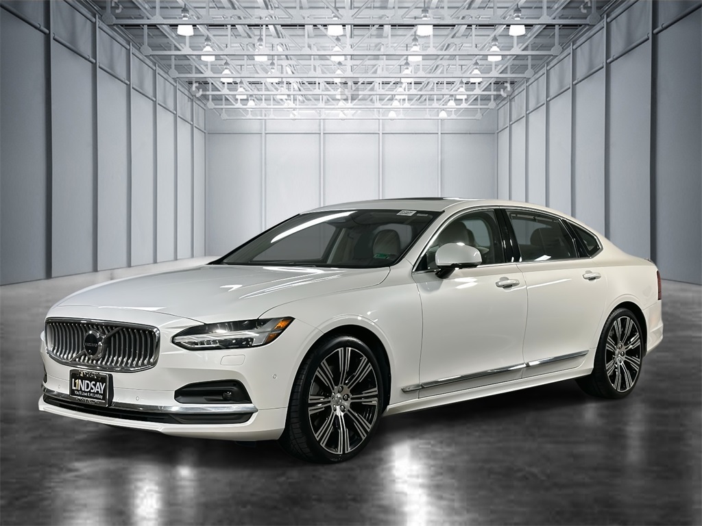 2023 Volvo S90