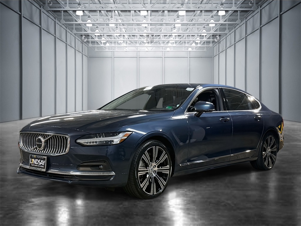 2023 Volvo S90