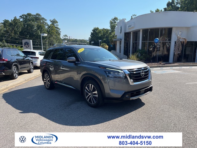 2022 Nissan Pathfinder