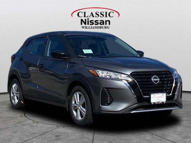 2025 Nissan Kicks Play