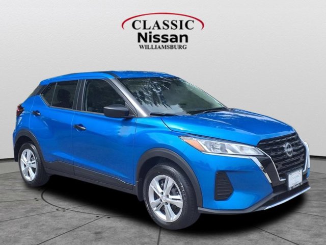 2025 Nissan Kicks Play
