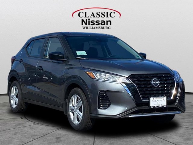 2025 Nissan Kicks Play