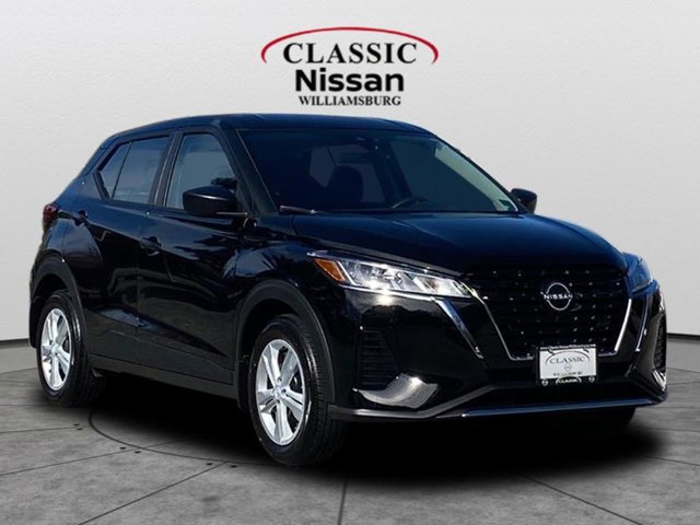 2025 Nissan Kicks Play