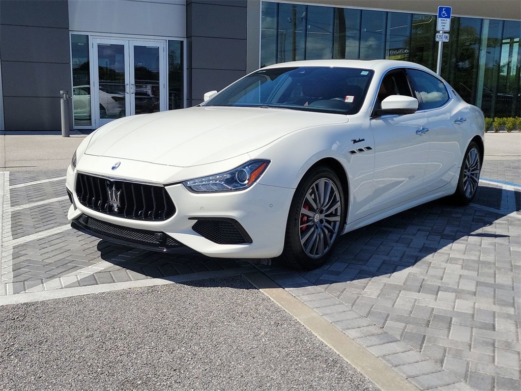 2022 Maserati Ghibli