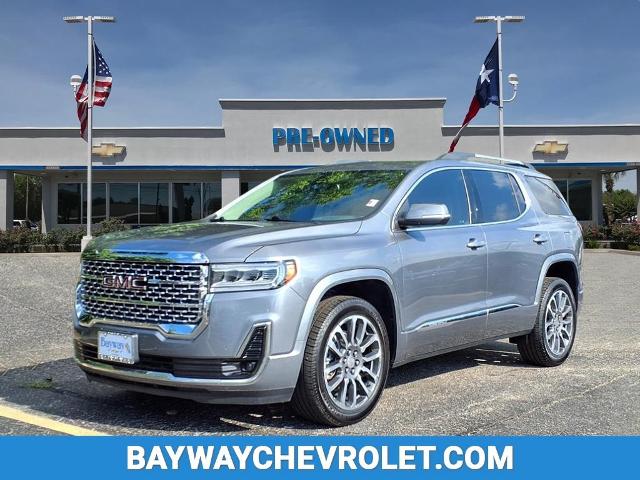 2022 GMC Acadia