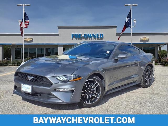 2022 Ford Mustang