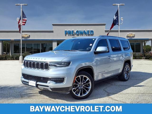 2022 Jeep Wagoneer