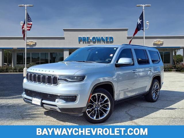 2022 Jeep Wagoneer