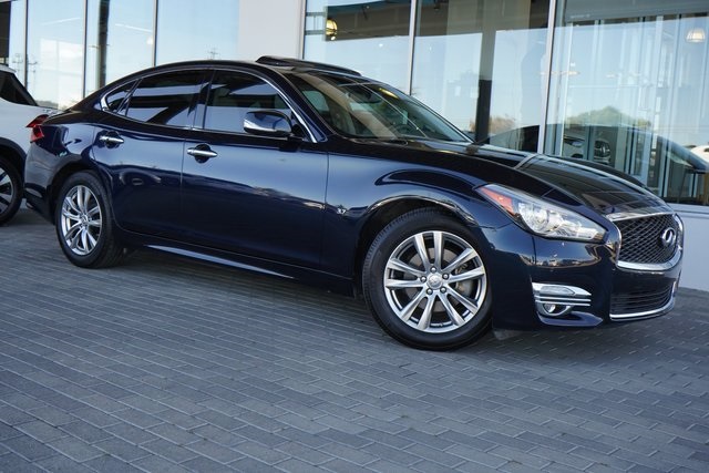 2018 Infiniti Q70