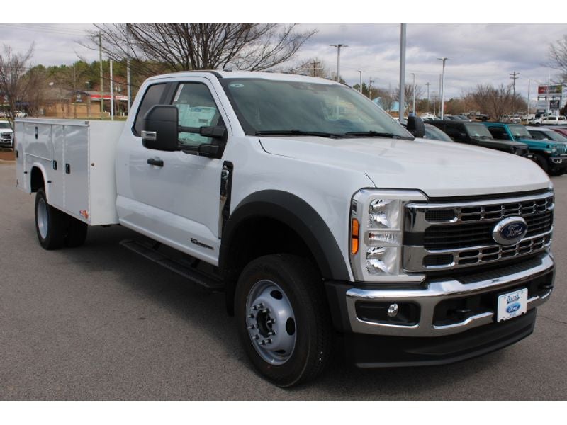 2024 Ford Super Duty F-550 Drw