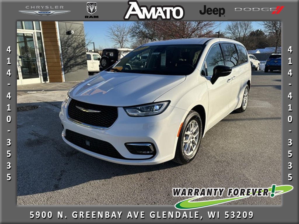 2024 Chrysler Pacifica Touring L