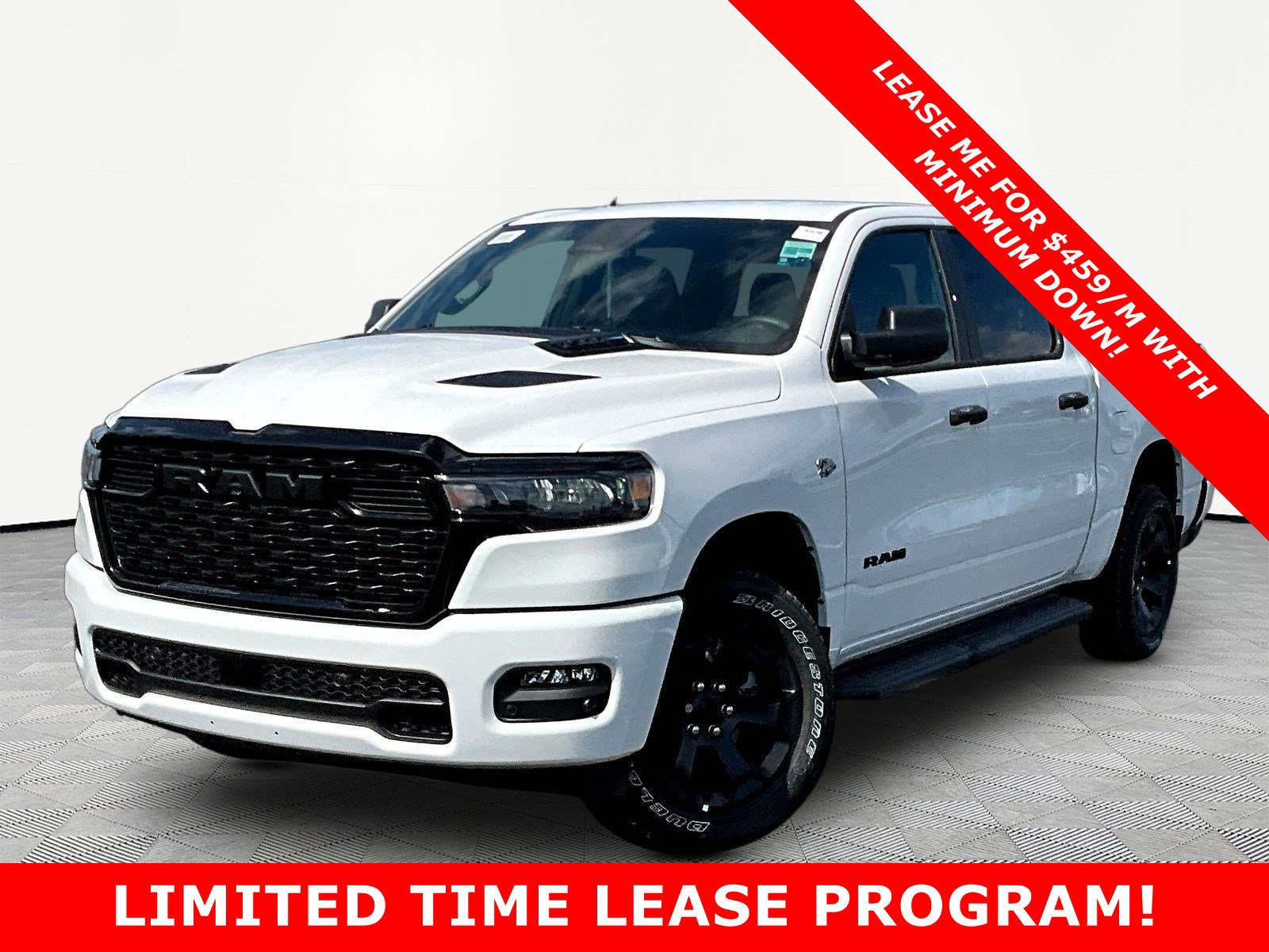 2026 Ram 1500 EXPRESS CREW CAB 4X4 57 BOX