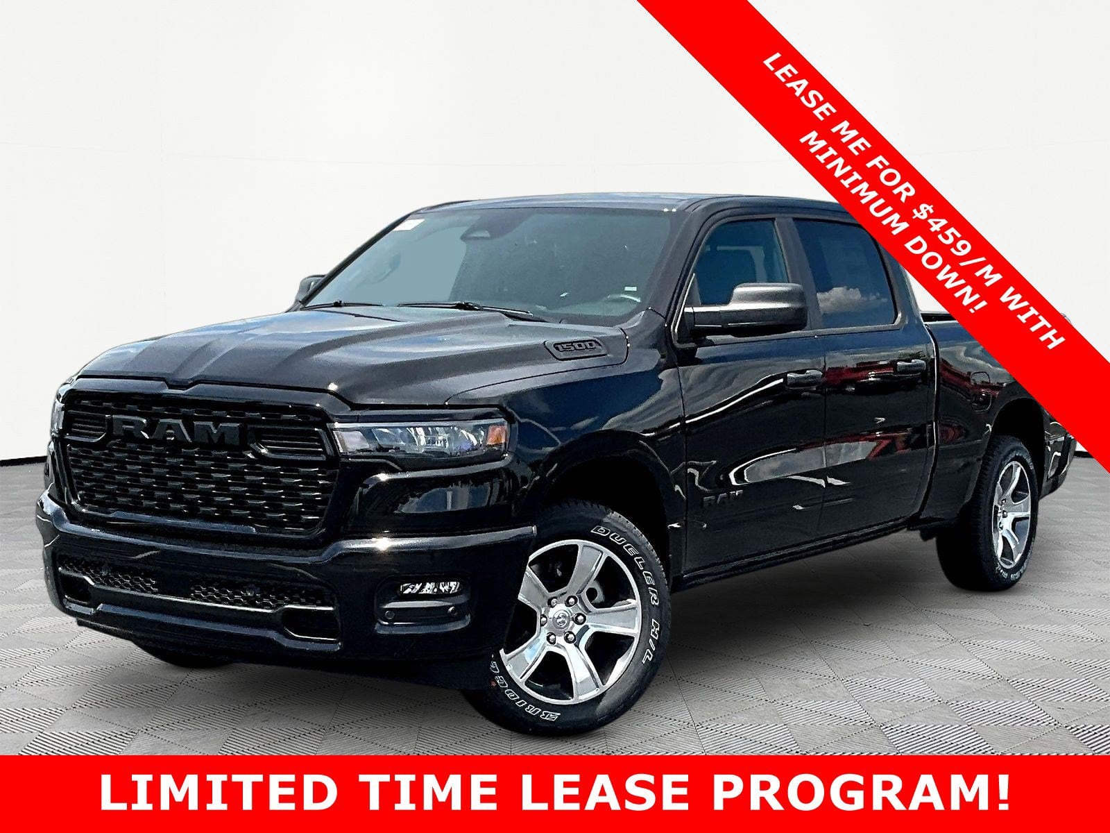 2026 Ram 1500 EXPRESS CREW CAB 4X4 64 BOX