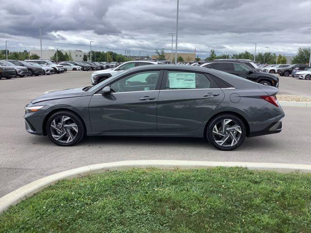 2025 Hyundai Elantra Hybrid Limited