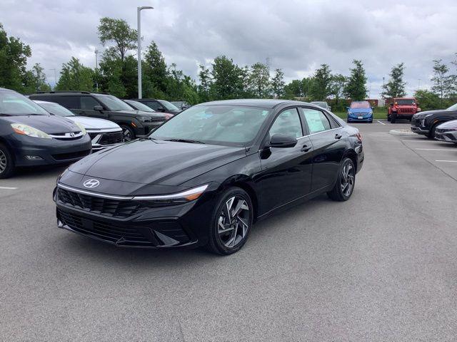 2025 Hyundai Elantra Hybrid