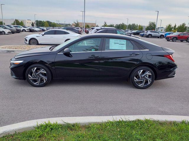 2025 Hyundai Elantra Limited