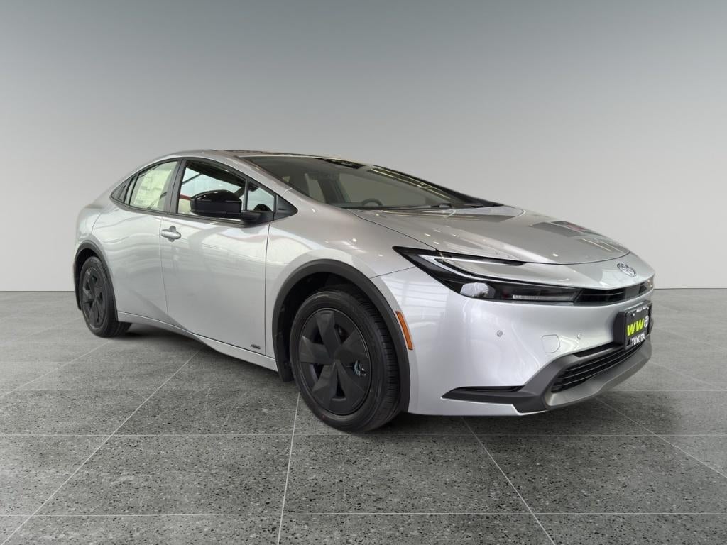 2026 Toyota Prius LE AWD