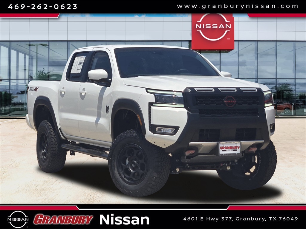 2025 Nissan Frontier