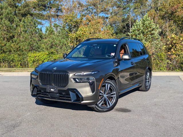 2023 BMW X7