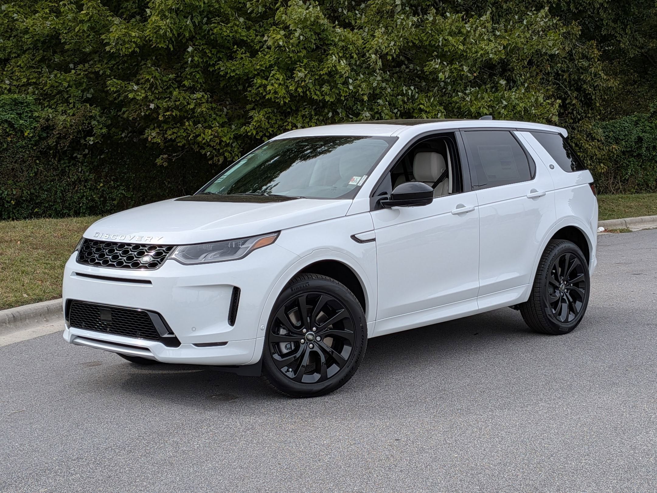 2025 Land Rover Discovery Sport