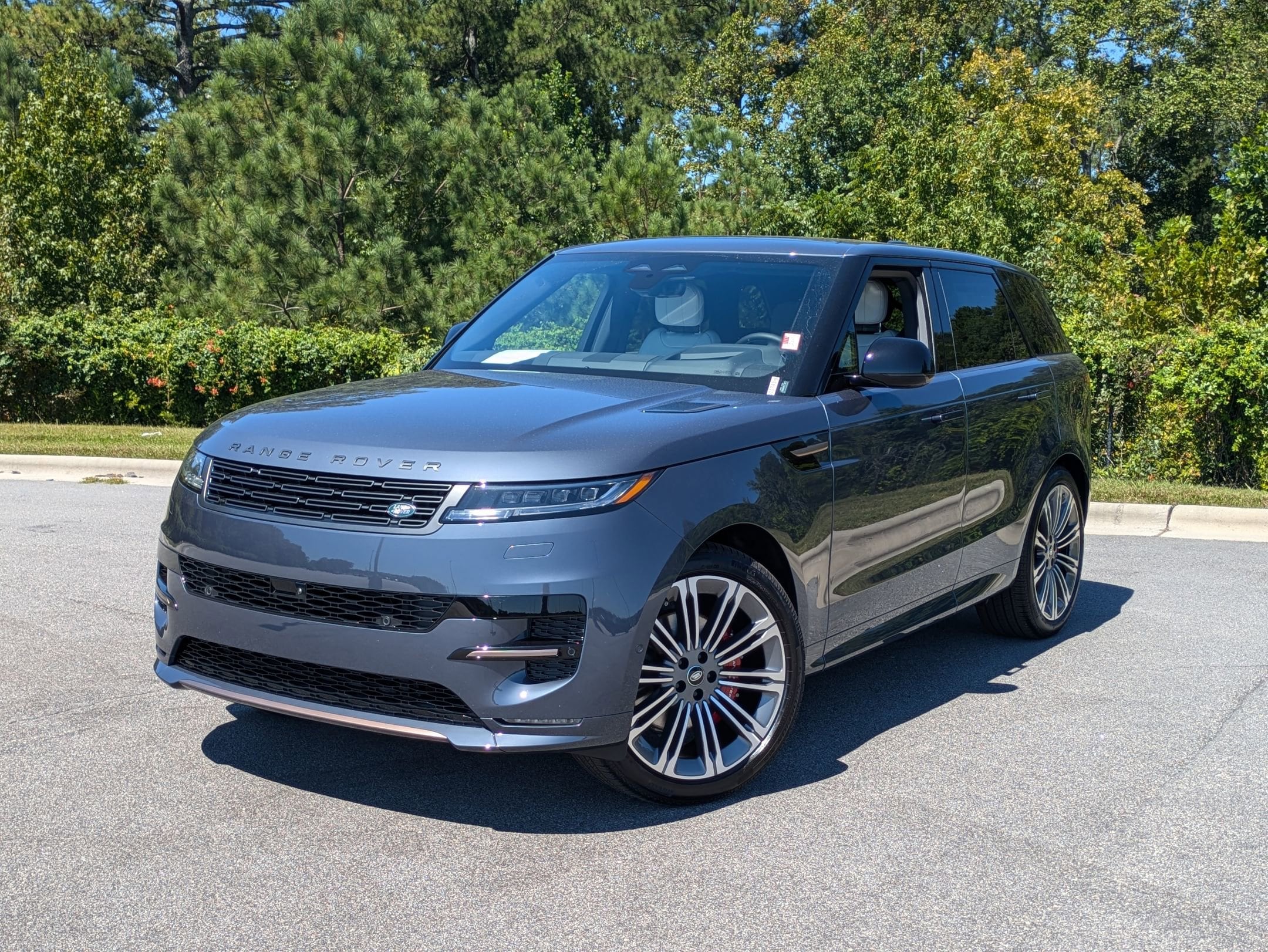 2025 Land Rover Range Rover Sport