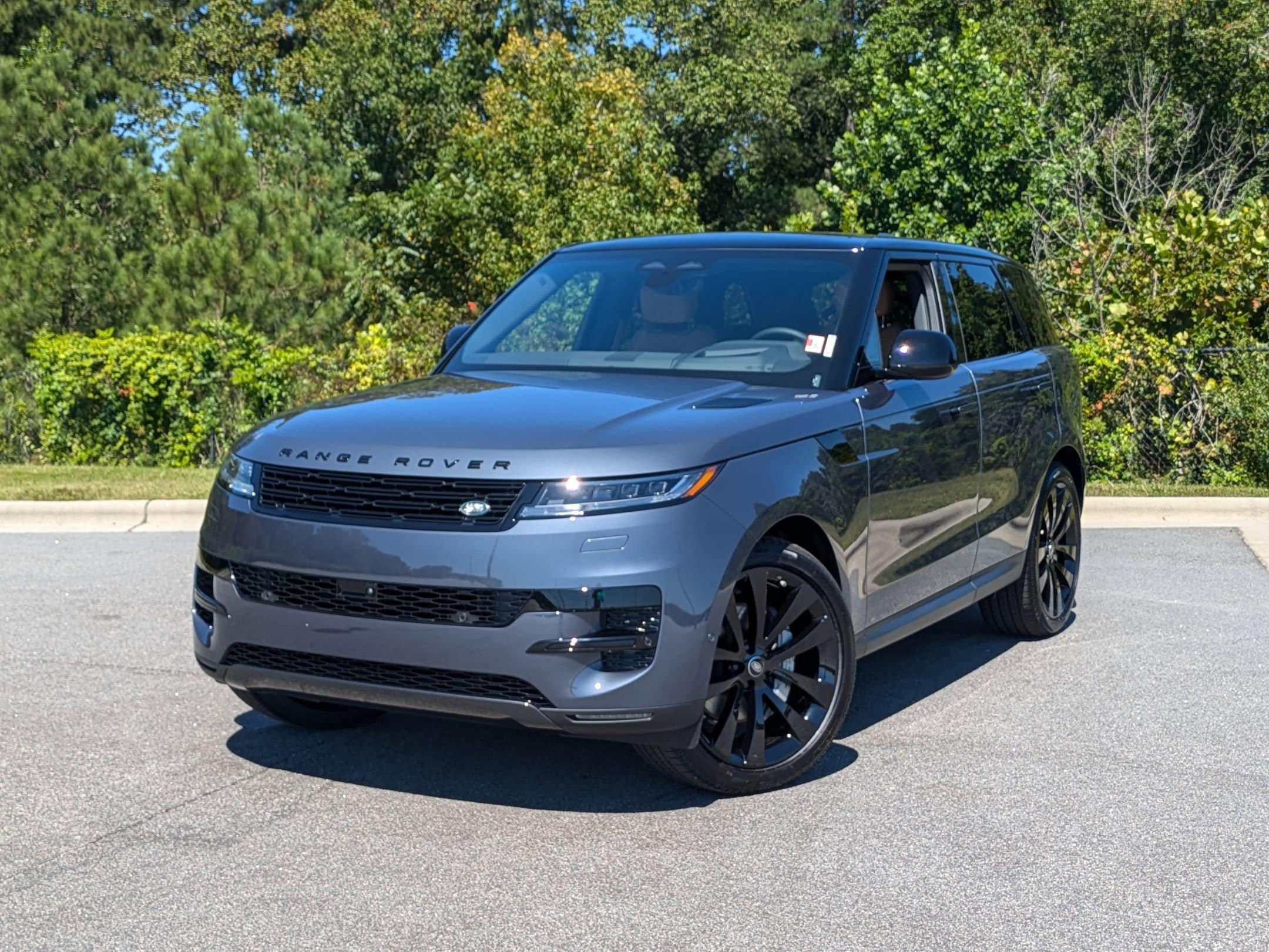 2025 Land Rover Range Rover Sport