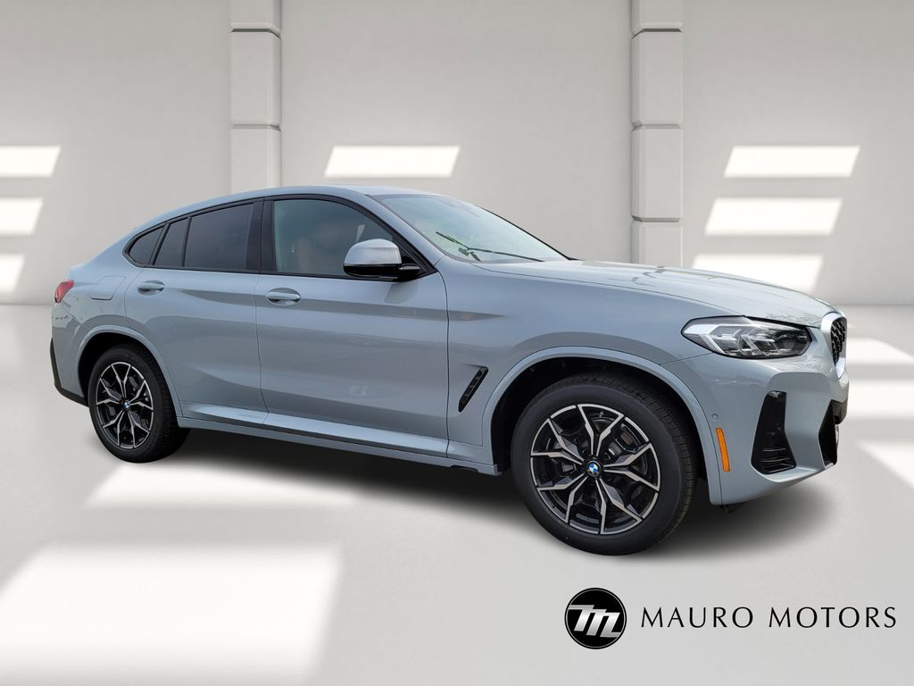 2025 BMW X4