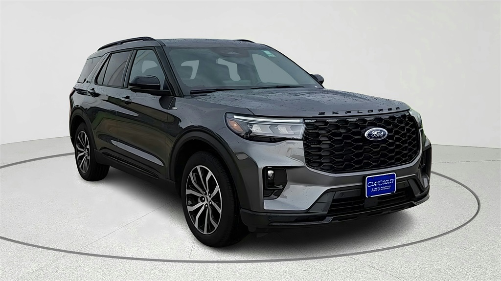 2025 Ford Explorer