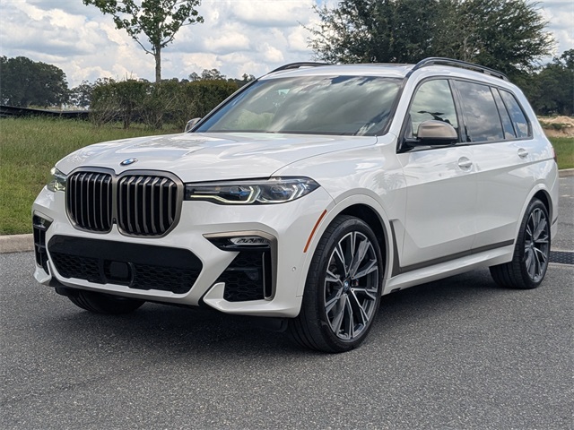 2021 BMW X7
