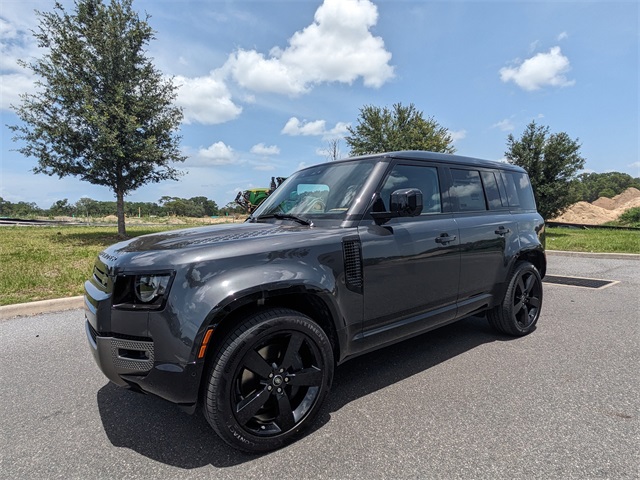 2025 Land Rover Defender