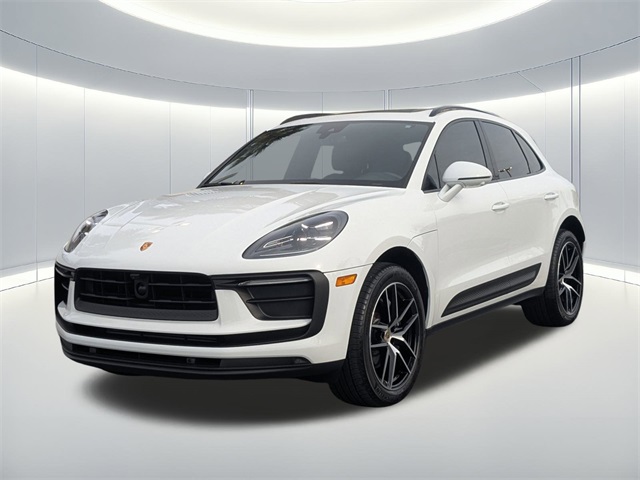2024 Porsche Macan Base