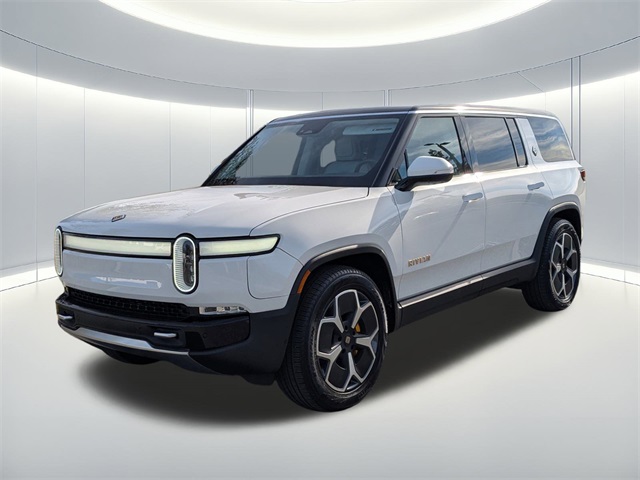 2023 Rivian R1S Adventure