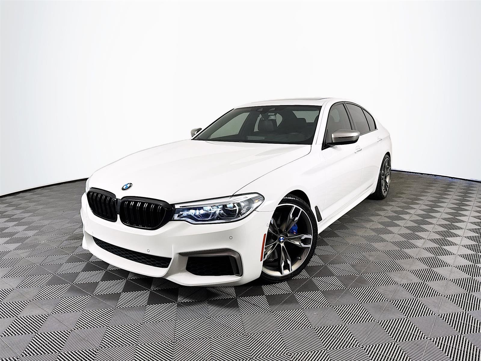 2018 BMW 5 Series