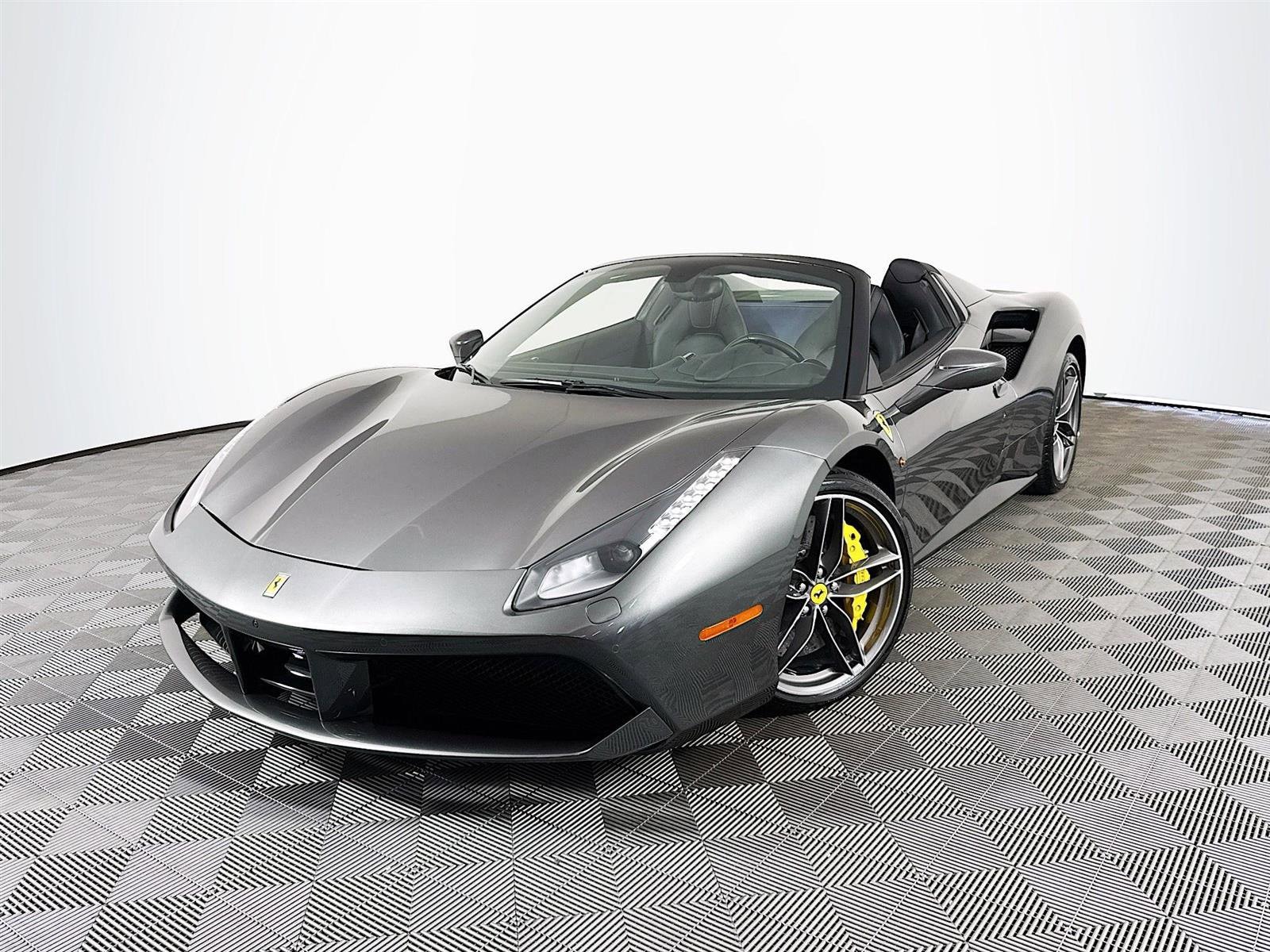 2019 Ferrari 488 Spider 