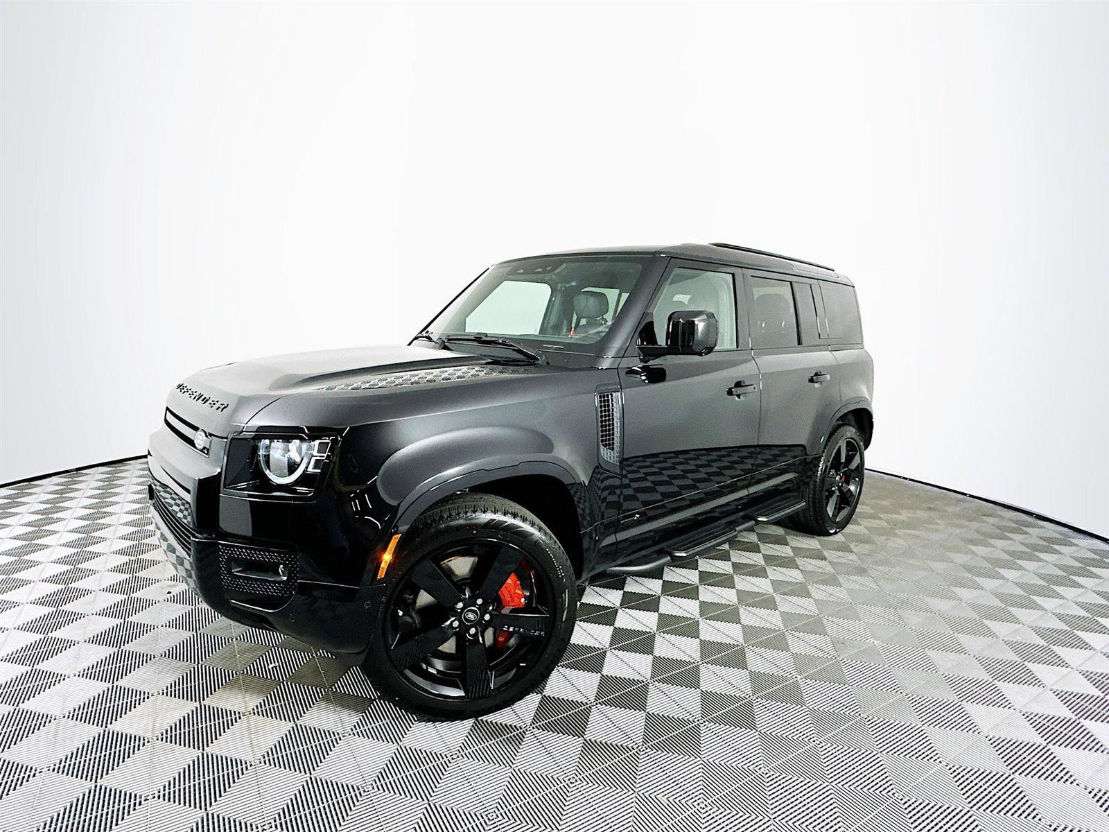 2025 Land Rover Defender