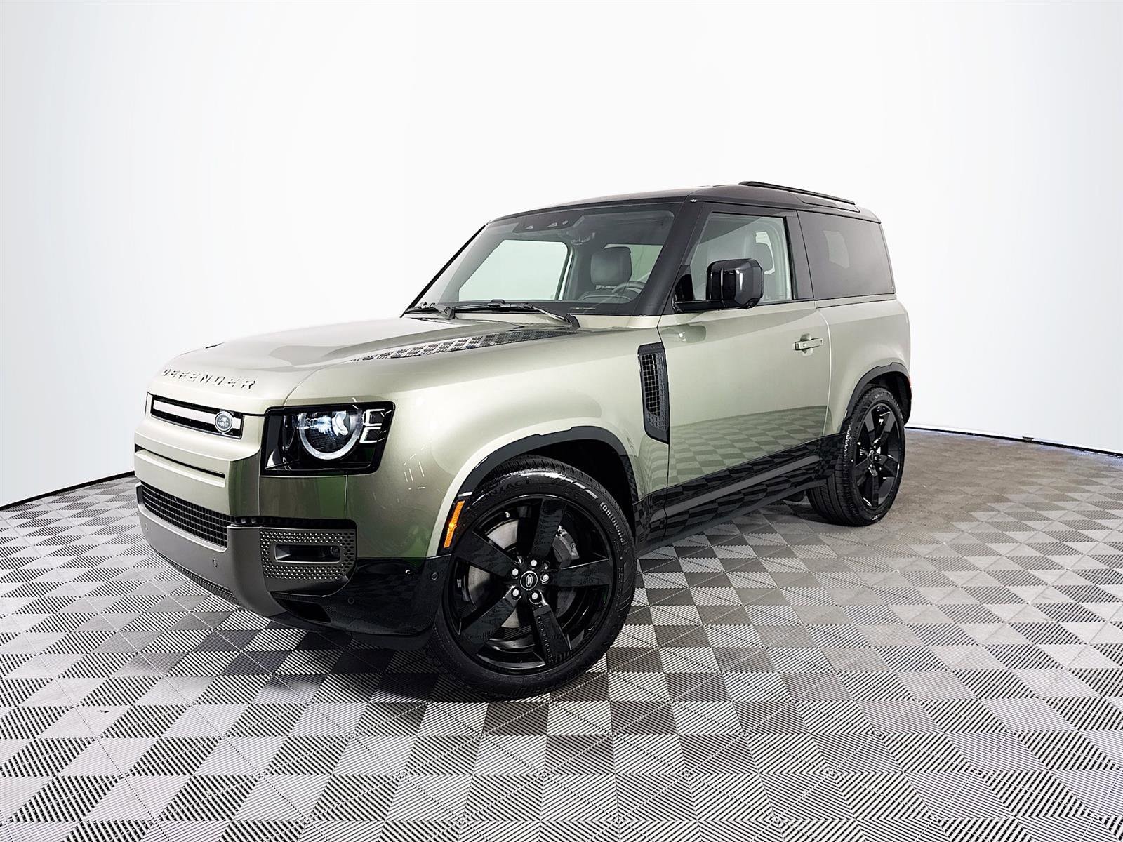 2025 Land Rover Defender
