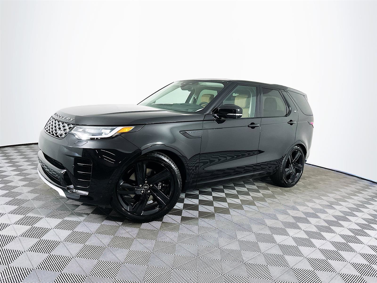 2025 Land Rover Discovery