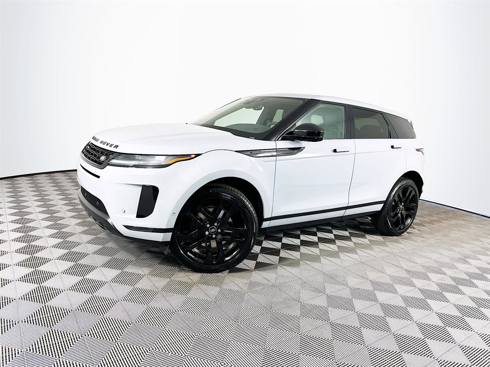 2026 Land Rover Range Rover Evoque