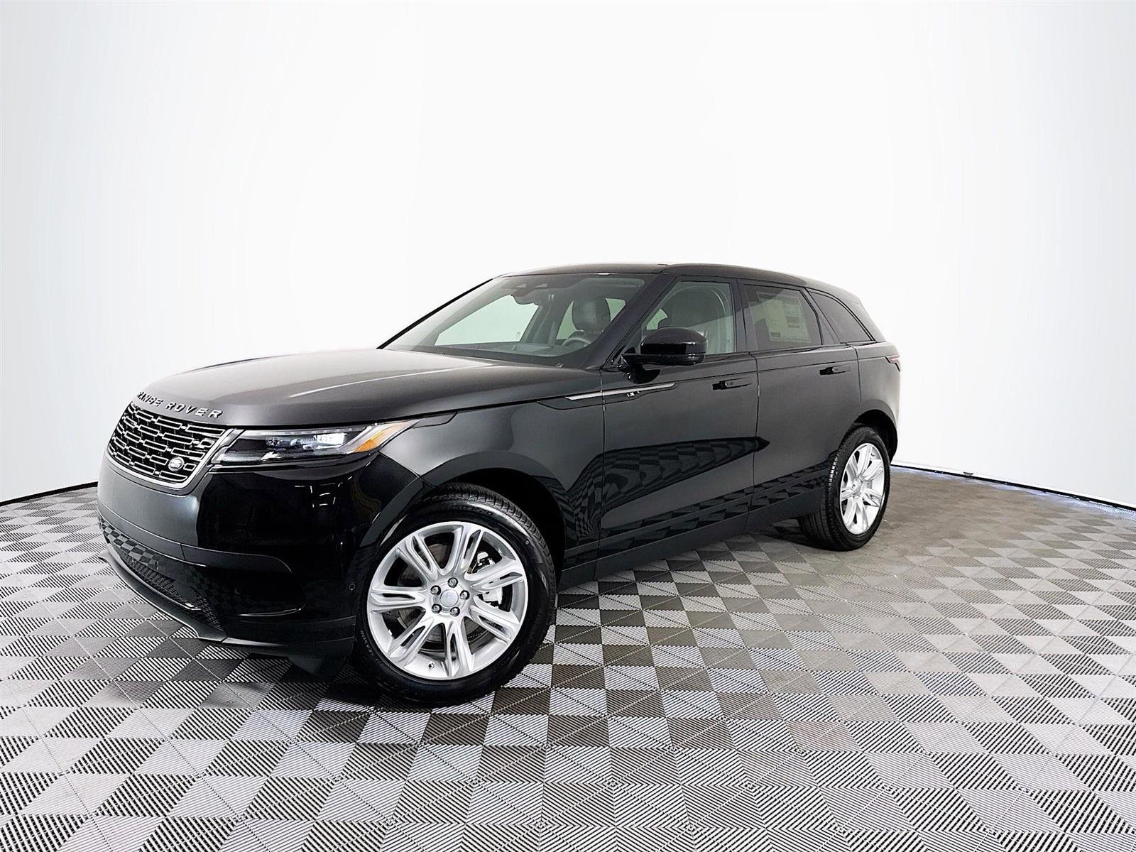 2025 Land Rover Range Rover Velar