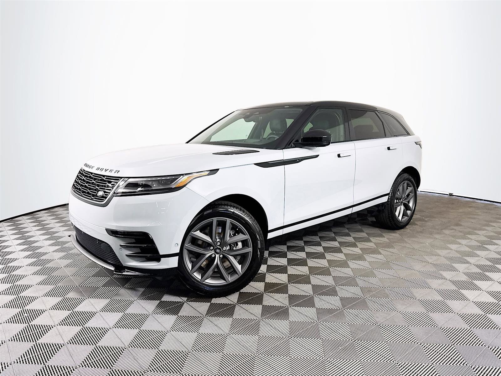 2026 Land Rover Range Rover Velar
