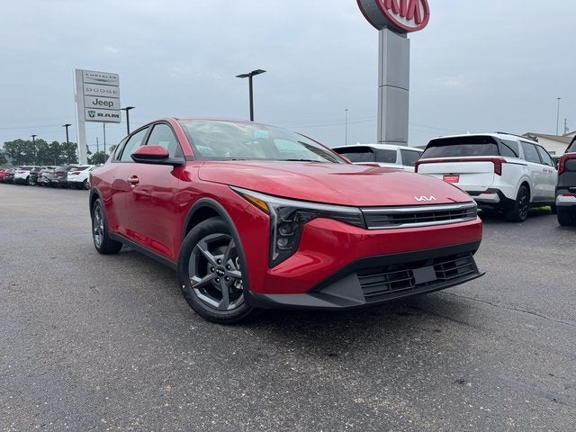 2025 Kia K4 LXS
